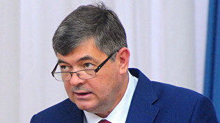Депутат Э.Сурабалдиева спросила у М.Абылгазиева, сколько времени нужно, чтобы она смогла поверить О.Панкратову — Tazabek
