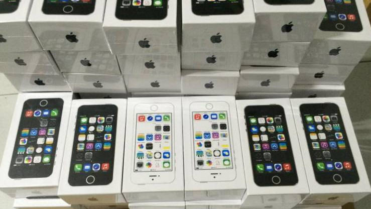 ГТС задержала незаконно ввезенные мобильные телефоны Samsung, Iphone и Xiaomi на 24 млн сомов &mdash; Tazabek