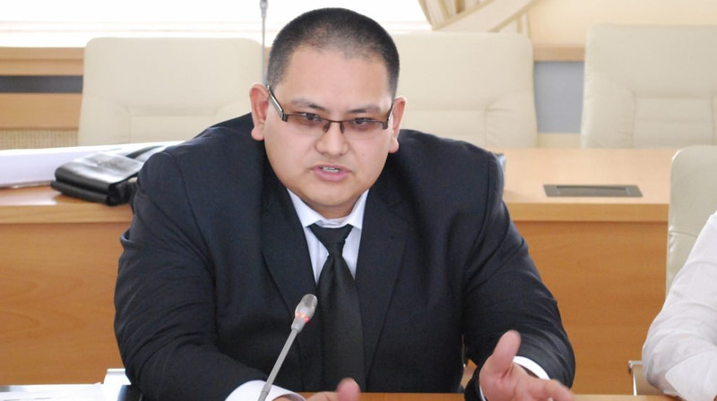 Авиапарки в Кыргызстане необходимо обновлять, - авиа-аналитик Д.Токобаев &mdash; Tazabek