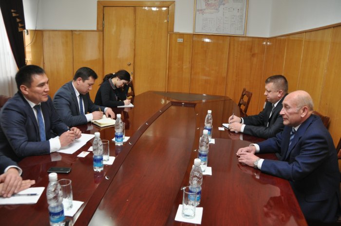 Главное фото