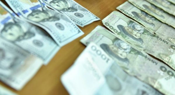 Укрепление сома носит временный характер, - экономист И.Сайпидинов &mdash; Tazabek