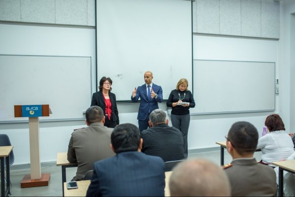 Специальный представитель Генерального секретаря НАТО встретился с местными военными, выпускниками и студентами образовательных программ проекта НАТО в Кыргызстане &mdash; Tazabek