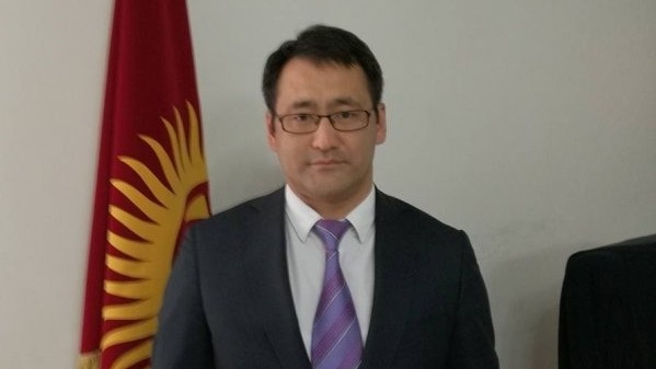 Правительство предложило объявить замечание статс-секретарю Госпромэнергетики А.Асанову за плохую работу по противодействию коррупции &mdash; Tazabek