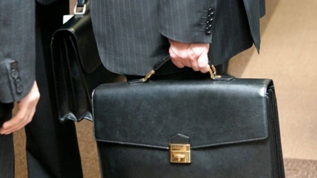 Кто не может попасть в резерв кадров совета директоров и исполнительного органа госкомпаний? (требования) &mdash; Tazabek