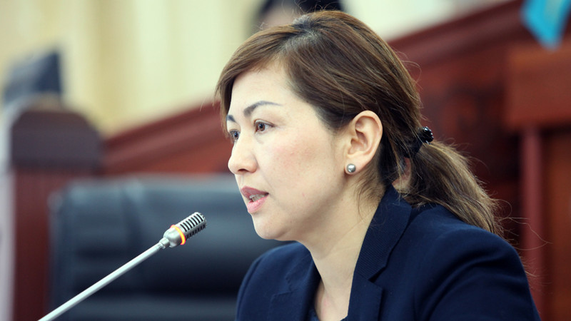 Депутат предложила обеспечить охрану экс-директору ТЭЦ Бишкека Нурлану Омуркул уулу &mdash; Tazabek