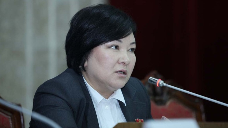 Депутат: Почему 3 раза поменяли приказ о назначении и.о начальника Аксыйского районного управления Госархстроя? &mdash; Tazabek