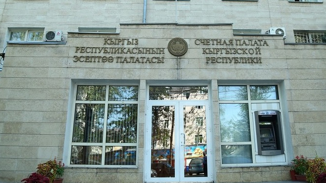 В 2017 году штатная численность Счетной палаты составила 206 госслужащих &mdash; Tazabek