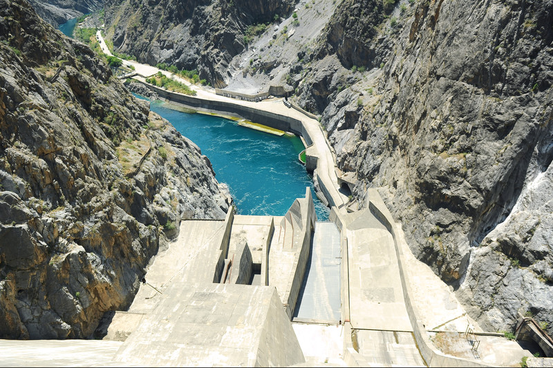 &laquo;Электрические станции&raquo; о сообщении Р.Умбеталиева об аварии на Токтогульской ГЭС: Подрядчик проводит испытания, аварии не было (дополнено) &mdash; Tazabek