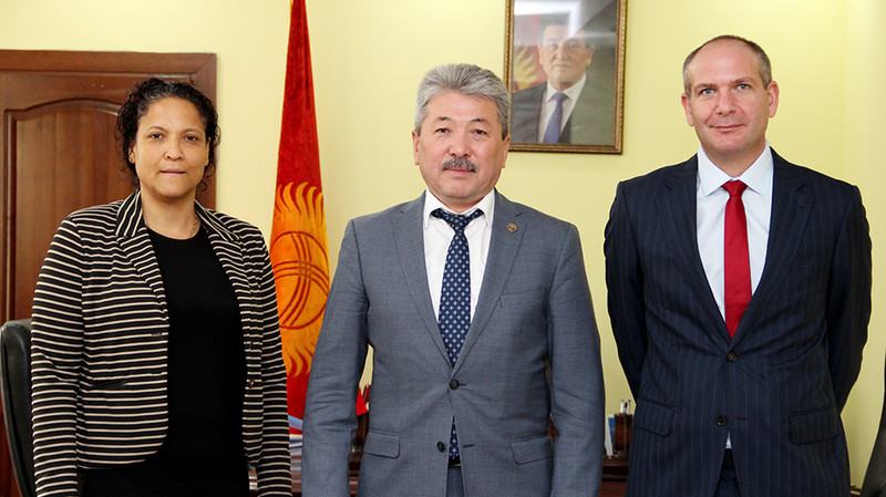 КР и АБР обсудили вопрос оказания бюджетной поддержки &mdash; Tazabek