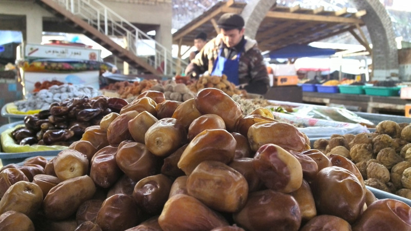 Торговля по-южному: Владельцы рынков города Ош &mdash; Tazabek