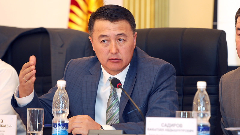 Ряд государственных и местных органов исполнительной власти не исполняют постановление ЖК об инвентаризации нематериальных активов КР, - правительство &mdash; Tazabek