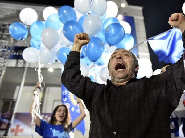 Главное фото