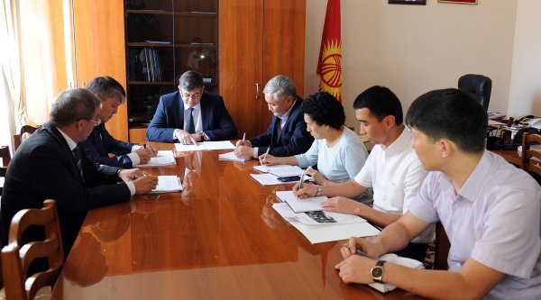 Правительство: За полгода произведено овощей на 138,3% больше, чем за такой же период 2015 года, при этом Минсельхоз говорит об экспорте 300 тонн плодоовощной продукции &mdash; Tazabek