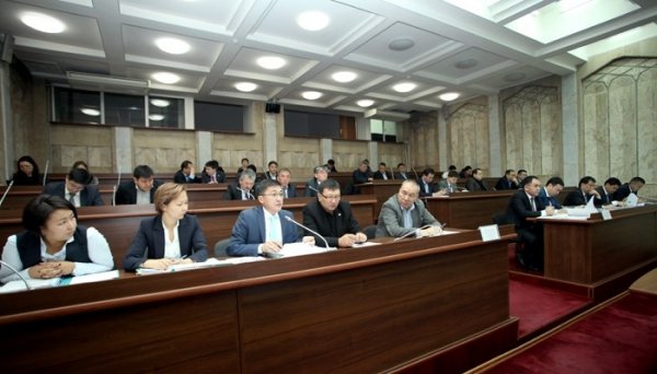 В ходе пилотного проекта плательщики страховых взносов Октябрьского и Сокулукского районов начали сбегать от Налоговой службы в другие районы &mdash; Tazabek