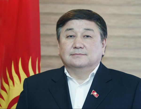 Сотрудники ГСБЭП не дают работать нефтеперерабатывающему заводу в Таш-Кумыре, - депутат ЖК &mdash; Tazabek