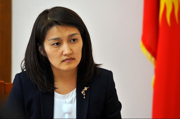 Никто не ожидал, что у нас порядка 30% школьников будут иметь свои гаджеты, - замглавы Аппарата президента Э.Сариева &mdash; Tazabek