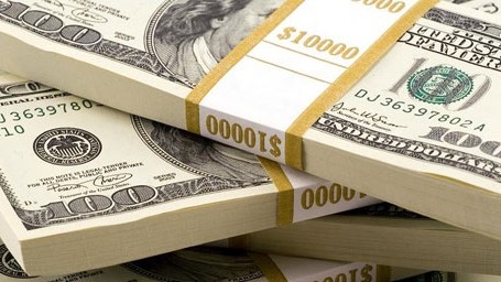 &laquo;Утренний курс валют&raquo;: Доллар США продается по 68,1 сома &mdash; Tazabek