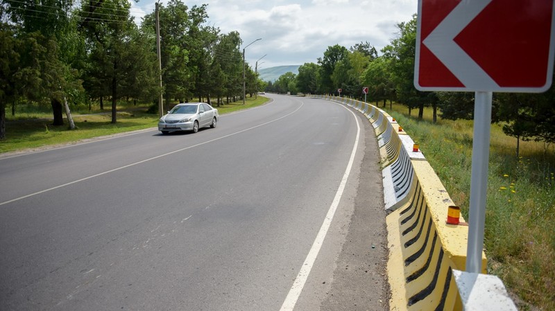 Фото &mdash; В Бишкеке после капитального ремонта для движения автотранспорта открыты четыре дороги &mdash; Tazabek