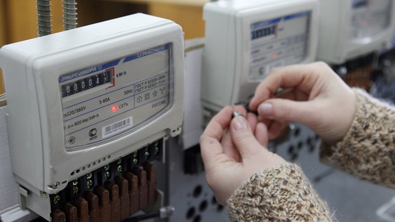 Депутат интересуется, почему Нацэнергохолдинг закупает &laquo;умные&raquo; счетчики у разных компаний &mdash; Tazabek