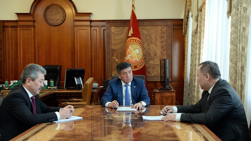 С.Жээнбеков заявил, что процентная ставка 8-10% по госипотеке остается неподъемной, Минфин и ГИК обещают снизить до 6% &mdash; Tazabek