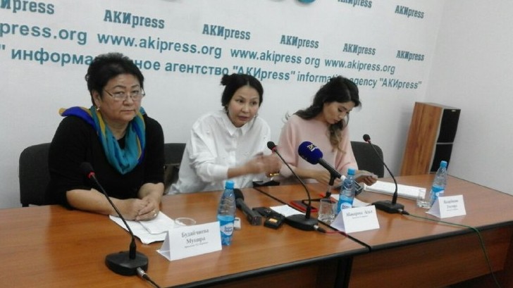 Информацию, что ТЦ &laquo;Караван&raquo; вновь выставлен на торги, арендаторы узнали только через СМИ, - предприниматель Э.Назарбекова &mdash; Tazabek