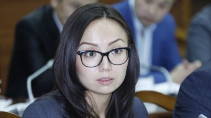 Депутат А.Мамашева &mdash; главе Департамента госзакупок: Можете озвучить цифры нормально, по-человечески? &mdash; Tazabek