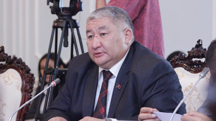 Депутат &mdash; министру экономики: Как нам жить завтра? ГСМ подорожали &mdash; Tazabek