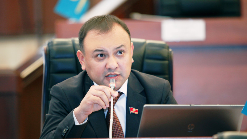 Депутат об освоении техпомощи РФ: $200 млн &mdash; немаленькие деньги, как бы история с ТЭЦ Бишкека не повторилась &mdash; Tazabek