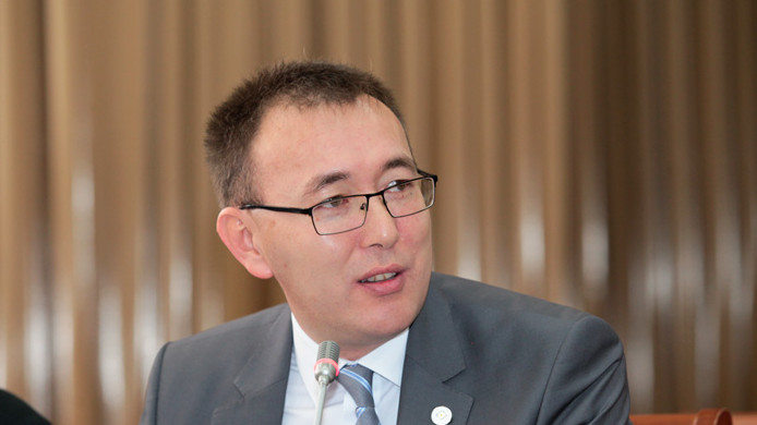 Госфинразведка должна запрашивать информацию у банков в соответствии с законом о НБКР, а не по закону по отмыванию денег, - глава НБКР Т.Абдыгулов &mdash; Tazabek