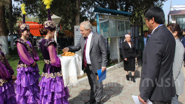 Главное фото