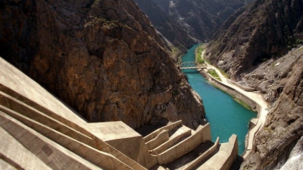 С момента независимости в энергетический и транспортный сектора КР было вложено $4,3 млрд, - Минфин &mdash; Tazabek