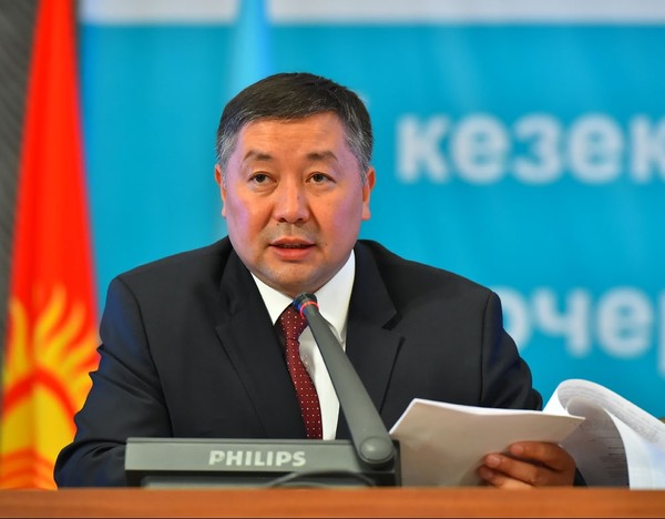 Депутат К.Исаев предложил премьер-министру взять под личный контроль работу министра транспорта и дорог Ж.Калилова &mdash; Tazabek