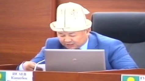 В парламенте попросили продлить срок депутатской комиссии по изучению вопросов по участку в 1,28 га на ул. Скрябина 45-45А, а также по имуществу К.Бакиева &mdash; Tazabek