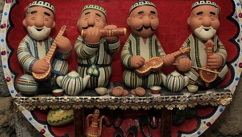 Узбекские товары в ЕАЭС: Бизнесмены из соседней страны поставили в Кыргызстан товаров на $95 млн &mdash; удобрения, медную фольгу, яйца, абрикосы, одежду &mdash; Tazabek