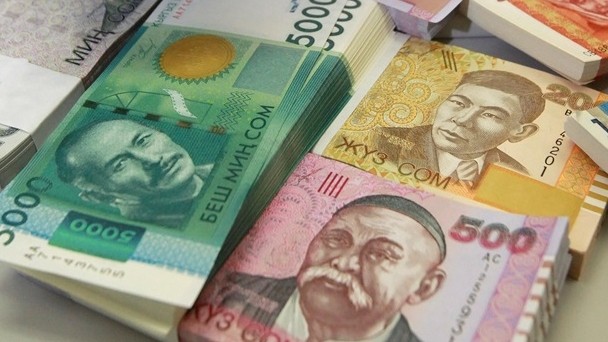 С.Жээнбеков одобрил изменения в Закон о республиканском бюджете на 2017 год и прогнозе на 2018-2019 годы &mdash; Tazabek