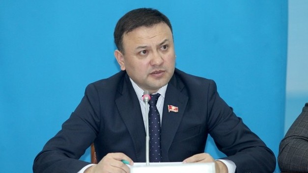 В Лейлекском районе добывается газ и уходит в Таджикистан, - депутат &mdash; Tazabek