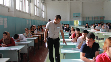 В первом чтении принят закон, разрешающий поступление в колледжи с сертификатами ОРТ