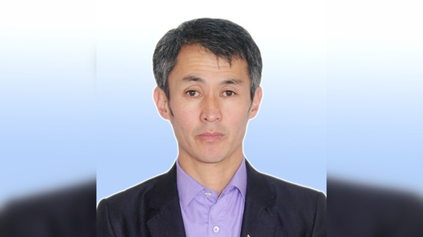 Ат-башылык Байыш Абдыбеков окуучуларынын сүйүктүү агайы