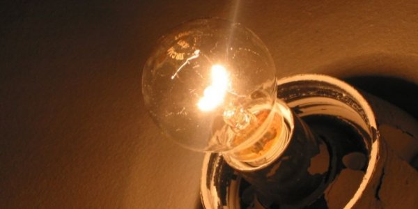 Госэкотехинспекция сама не может установить, что стало причиной поломки бытовой техники &ndash; скачки напряжения в сети или другое, - статс-секретарь Т.Асылбеков &mdash; Tazabek