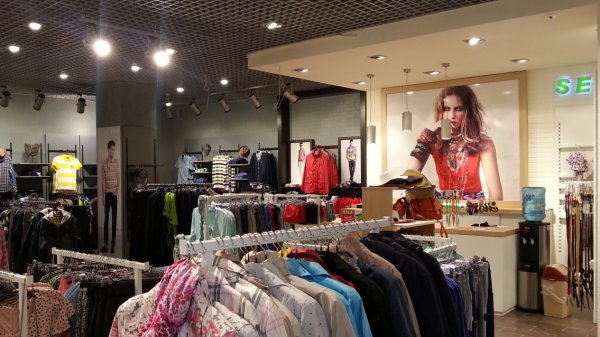  Sela, Mexx, &laquo;Империя Пиццы&raquo;, Golden Tulip, &laquo;Шатура&raquo; &mdash; На какие еще бренды в Кыргызстане выкуплены франшизы? &mdash; Tazabek