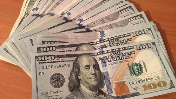 Курс валют: Доллар США незначительно подешевел (графики) — Tazabek
