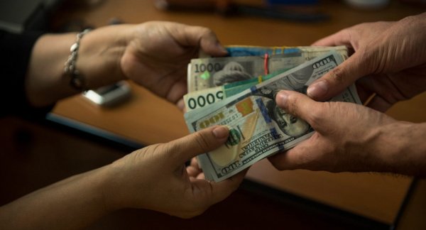 Прокуратура возбудила уголовное дело в отношении сотрудников Джумгальского управления департамента кадастра и недвижимости — Tazabek