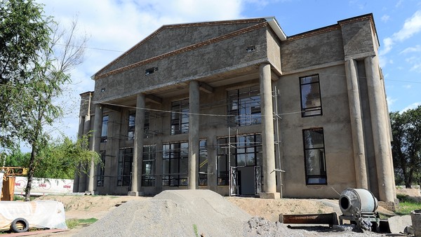 Главное фото