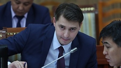 Если бы не вступили в ЕАЭС, то рост экономики Кыргызстана был бы ниже, составив 3%, - министр экономики А.Новиков &mdash; Tazabek