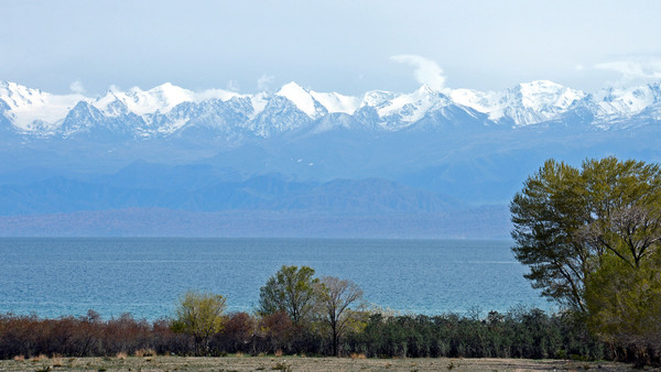 Президент С.Жээнбеков призвал всех бережно относиться к Иссык-Кулю: Это не только объект для зарабатывания денег — Экология АКИpress