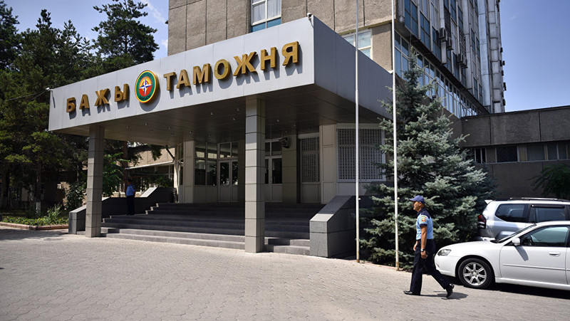 По таможенным поступлениям в рамках ЕАЭС есть риски недопоступления 2,1 млрд сомов, - ГТС &mdash; Tazabek