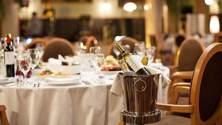 Все кафе Бишкека: Информация о 600 заведениях, их владельцы и отчисления &mdash; Tazabek