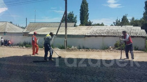 Депутат о дорогах Иссык-Куля: Мы только весной начинаем кричать, что туристы приедут, а после их отъезда про область забывают &mdash; Tazabek