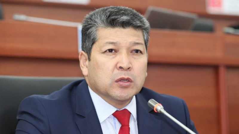 Депутат: Если завтра воды не будет, все наши ГЭС не будут работать. Надо развивать солнечную энергетику &mdash; Tazabek