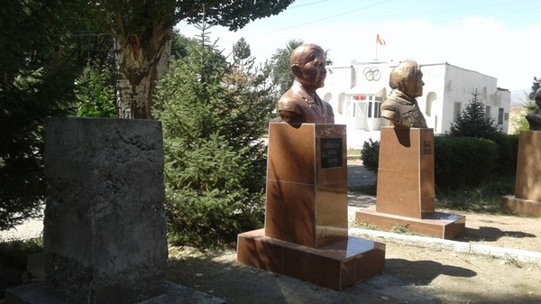 Главное фото